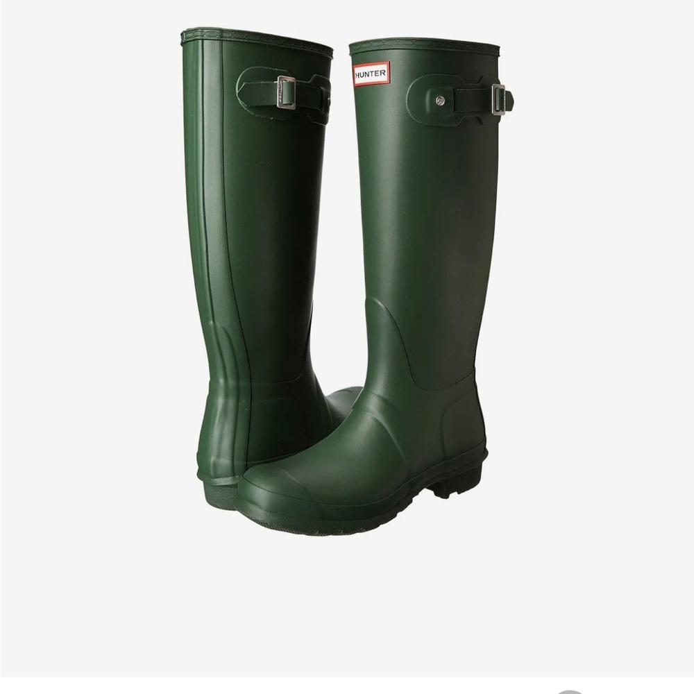 Hunter Women's Original Tall hunter Green Rain Boots size 5